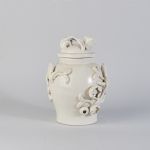 1467 7053 VASE AND COVER